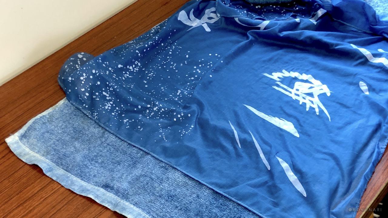 ろうけつ染めの作例：そのまんま美川が藍染めにチャレンジ