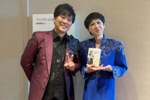 黒川真一朗クリスマスランチショー2024に、そのまんま美川がゲスト出演