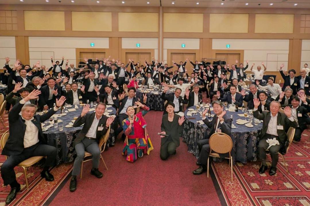企業イベントものまねショー:そのまんま美川・ななみなな